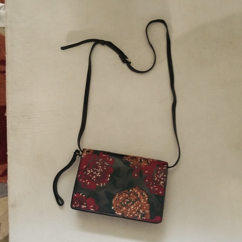 New w/o tags purse